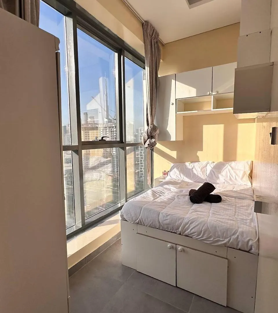 منزل للإقامة Modern Private Hostel Room Near Business Bay Downtown دبي