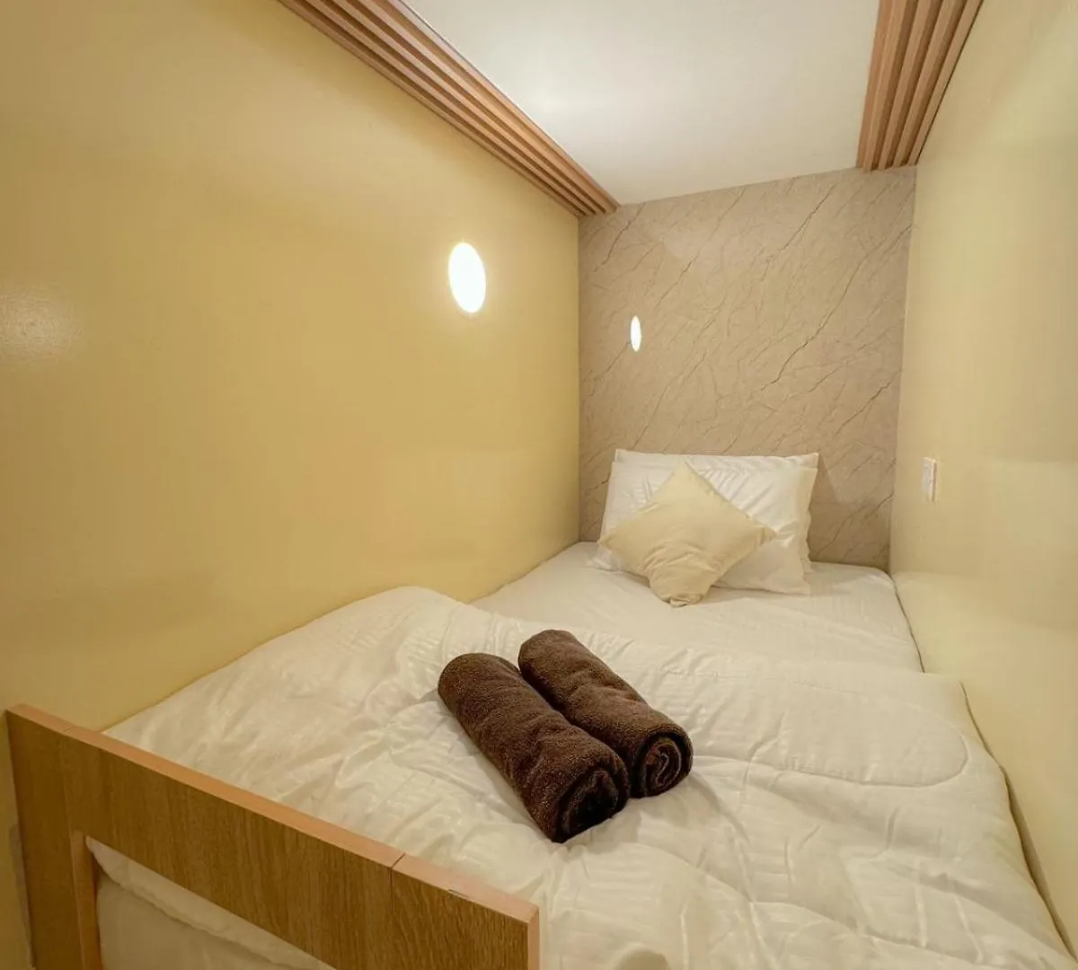 Modern Private Hostel Room Near Business Bay Downtown دبي منزل للإقامة